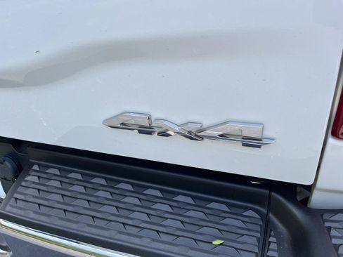 Used 2024 RAM 3500 Big Horn AWD/4WD image 35