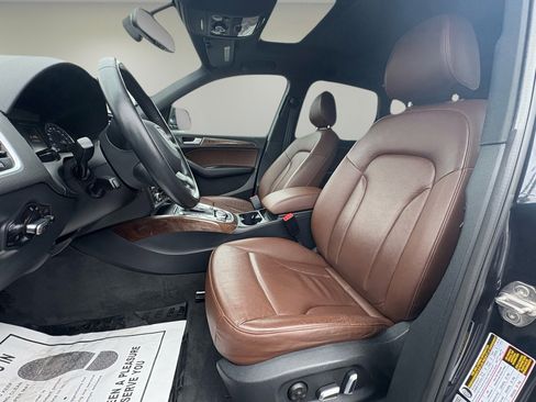 Used 2016 Audi Q5 2.0T Premium Plus w/ Technology Package image 9