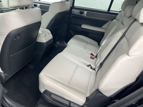 Used 2026 Hyundai Santa Fe SEL AWD/4WD image 11