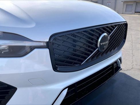 New 2026 Volvo XC60 T8 Ultra w/ Climate Package AWD/4WD image 33