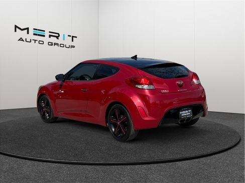 Used 2016 Hyundai Veloster w/ Option Group 02 image 7