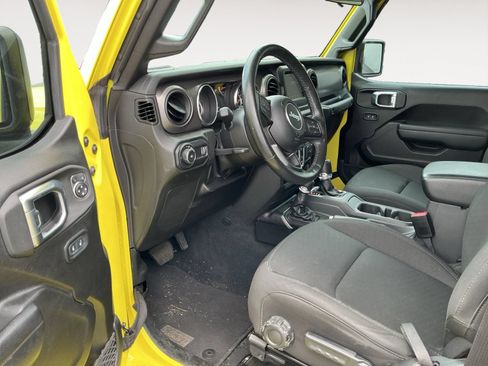 Used 2023 Jeep Wrangler Sport AWD/4WD image 10