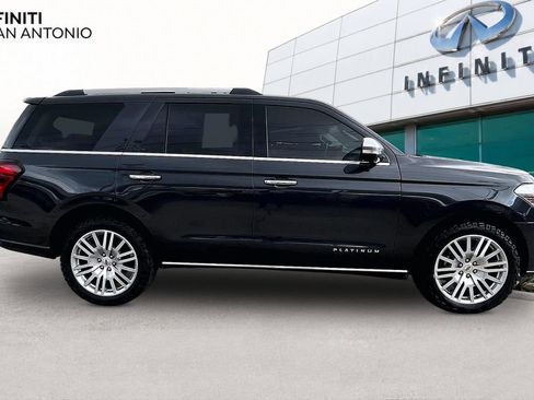 Used 2024 Ford Expedition Platinum AWD/4WD image 47