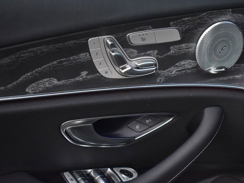 Used 2021 Mercedes-Benz E 350 4MATIC Sedan image 16