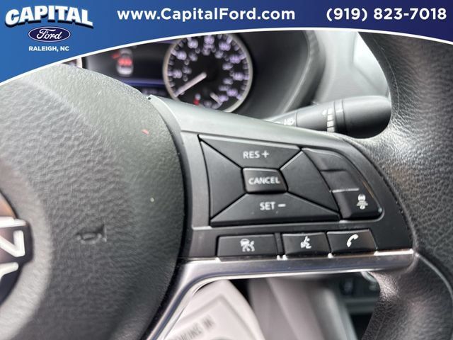 Used 2025 Nissan Sentra SV FWD image 23