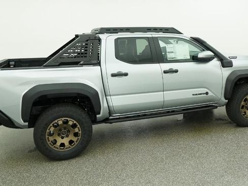 New 2026 Toyota Tacoma 4x4 Double Cab Hybrid image 10