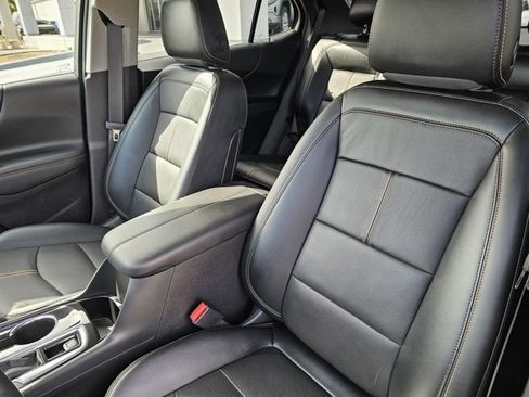Used 2022 Chevrolet Equinox Premier image 14