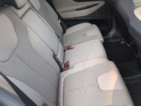 Used 2022 Hyundai Santa Fe SEL FWD image 11