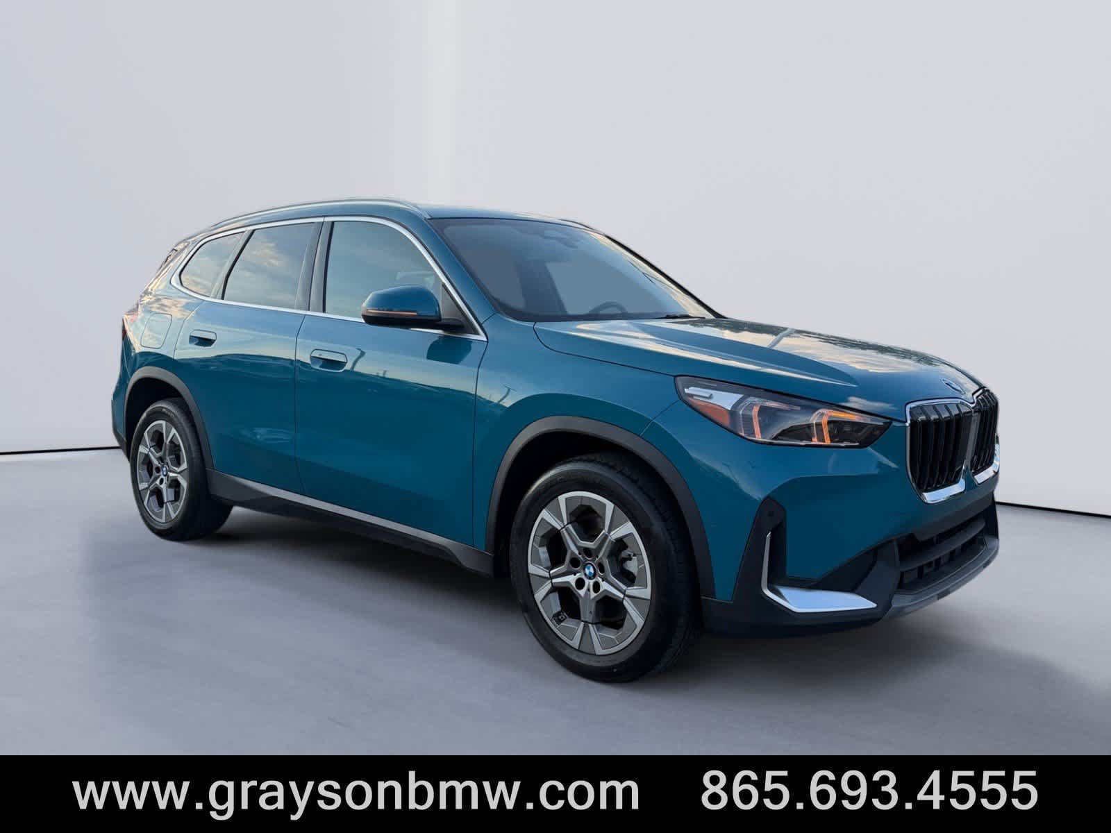 Used 2023 BMW X1 xDrive28i w/ Convenience Package AWD/4WD image 1