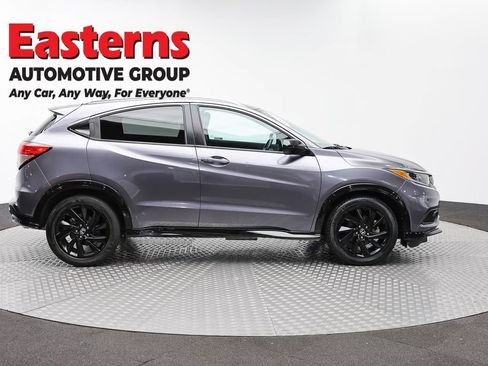 Used 2021 Honda HR-V Sport image 4