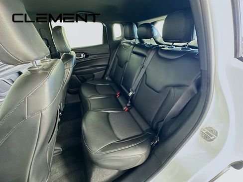 Used 2022 Jeep Compass Altitude image 30