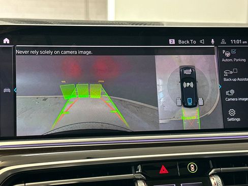 Used 2023 BMW X5 xDrive45e w/ Climate Comfort Package AWD/4WD image 24