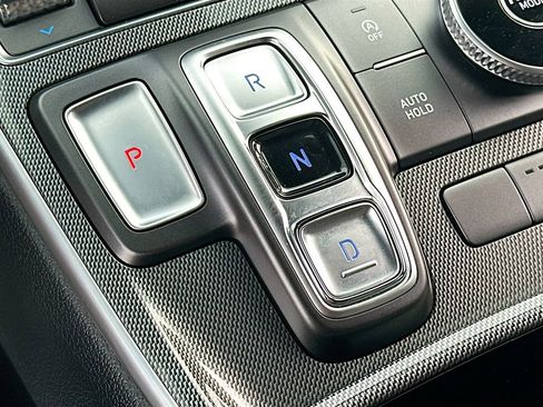 Used 2023 Hyundai Santa Fe SEL image 17