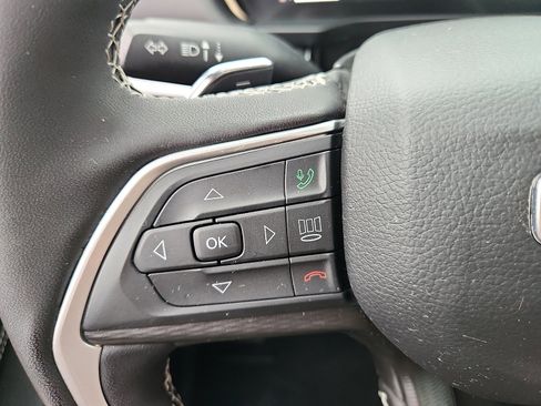 Used 2024 Jeep Grand Cherokee Laredo X w/ Luxury Tech Group I AWD/4WD image 22