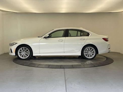 Used 2023 BMW 330i xDrive Sedan w/ Driving Assistance Package AWD/4WD image 2
