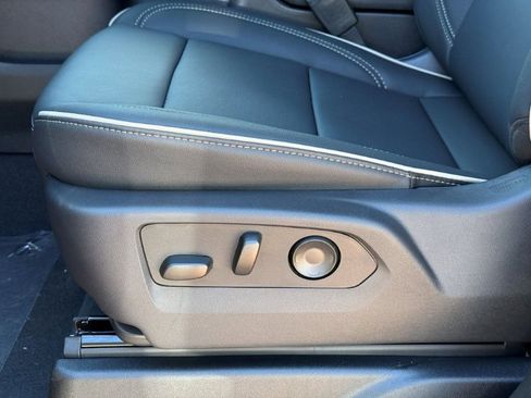 New 2026 Chevrolet Tahoe Premier AWD/4WD image 13