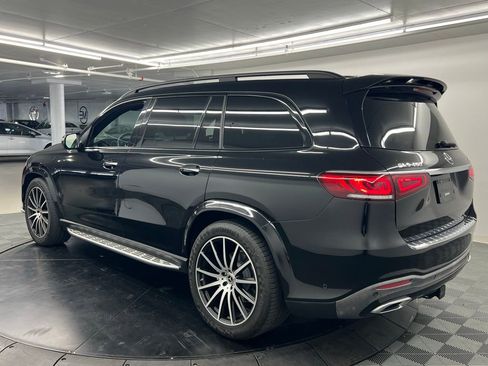 Used 2023 Mercedes-Benz GLS 450 4MATIC image 4
