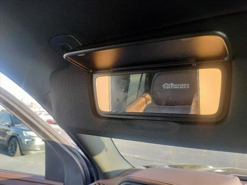 Used 2022 Chevrolet Tahoe High Country image 26