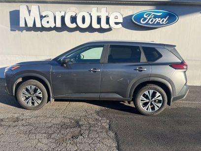 Used 2022 Nissan Rogue SV w/ SV Premium Package