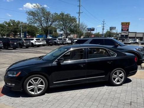 Used 2013 Volkswagen Passat TDI SEL Premium FWD image 13