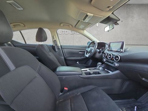 Used 2022 Nissan Sentra SV image 24