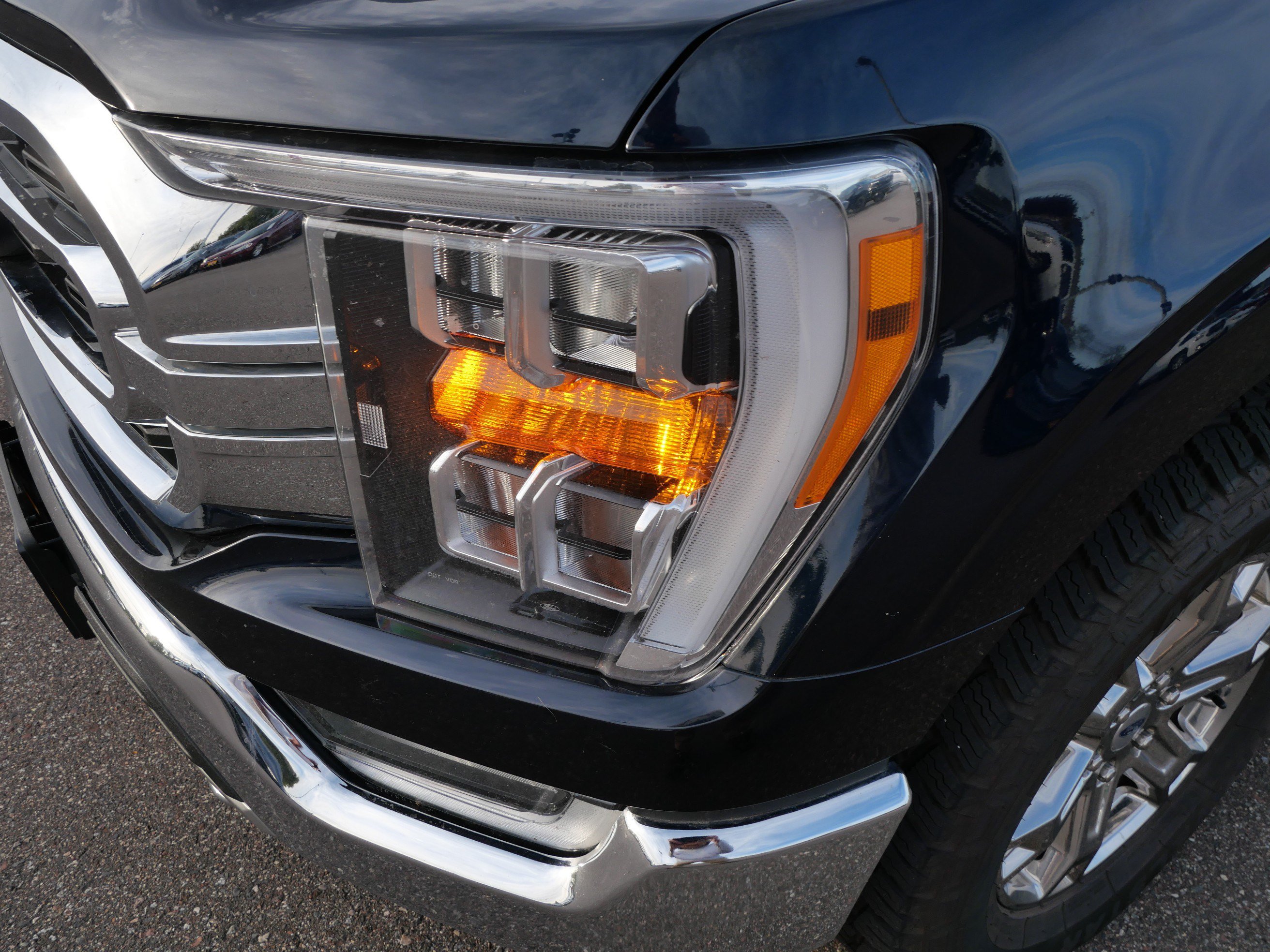 Used 2021 Ford F150 XLT w/ Equipment Group 302A High AWD/4WD image 15