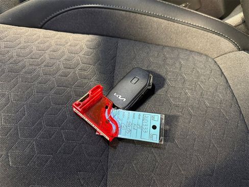 Certified 2024 Kia Seltos S image 32