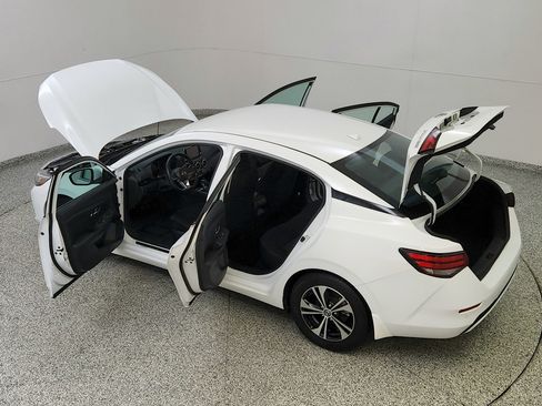 Used 2022 Nissan Sentra SV FWD image 18