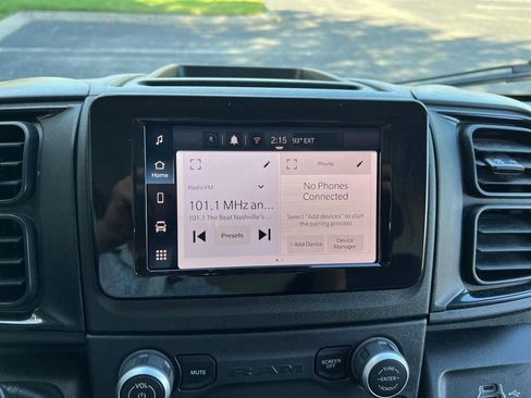 Used 2024 RAM ProMaster 2500 w/ Convenience Group image 30