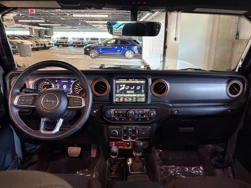 Used 2023 Jeep Gladiator Mojave w/ Cold Weather Group AWD/4WD image 16