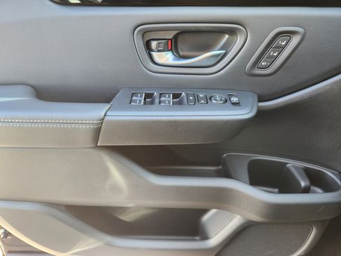 Used 2024 Honda Pilot EX-L image 25