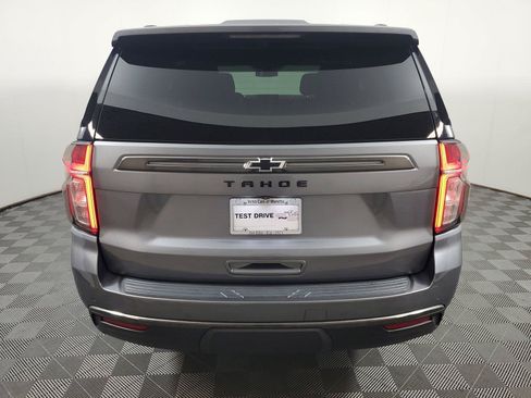 Used 2022 Chevrolet Tahoe Z71 w/ Luxury Package AWD/4WD image 5