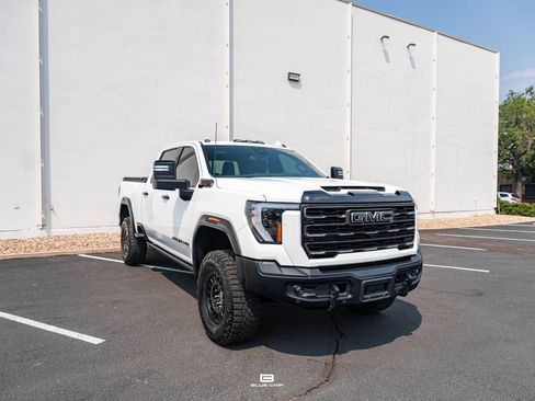 Used 2024 GMC Sierra 2500 AT4X w/ AT4X AEV Edition AWD/4WD image 24