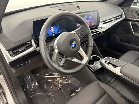 Used 2025 BMW X1 xDrive28i w/ Convenience Package AWD/4WD image 15