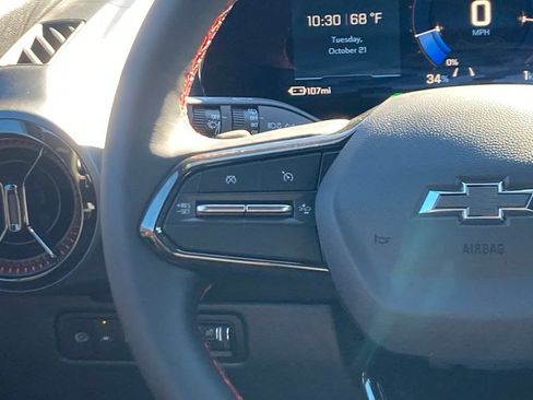 New 2026 Chevrolet Equinox EV RS w/ Convenience Package II FWD image 8