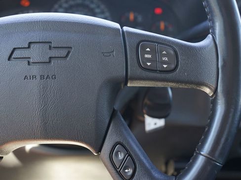 Used 2006 Chevrolet Silverado 1500 LT w/ Light Duty Power Package image 15