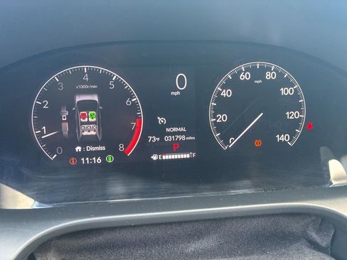 Used 2025 Honda HR-V LX image 6