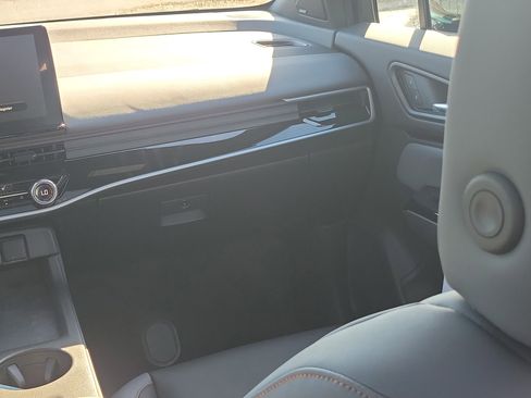 New 2026 Honda Prologue Touring image 4