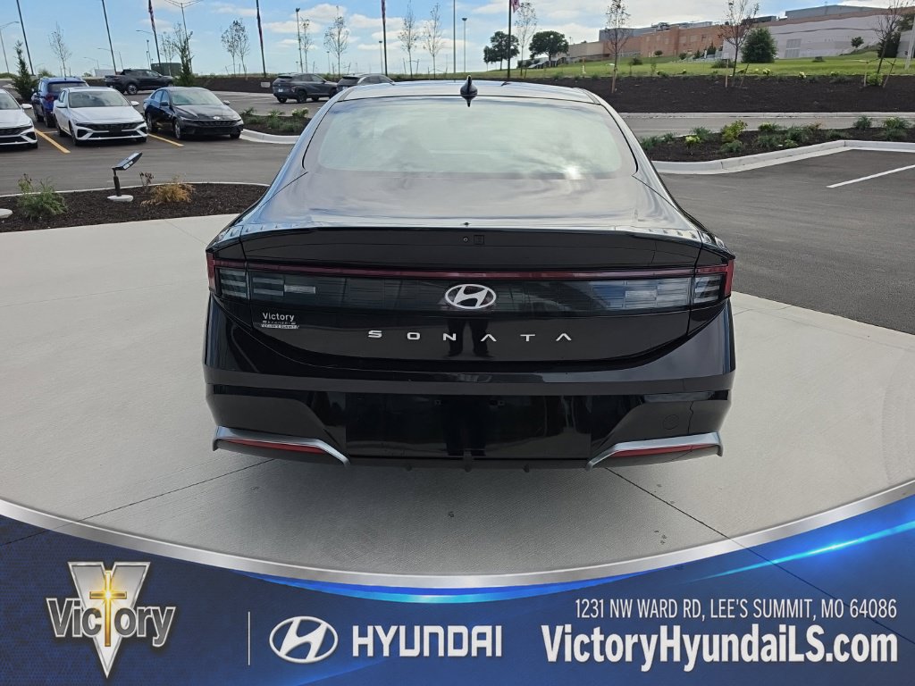 Used 2024 Hyundai Sonata SEL FWD image 4