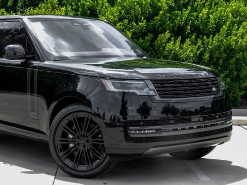 New 2026 Land Rover Range Rover SE AWD/4WD image 9