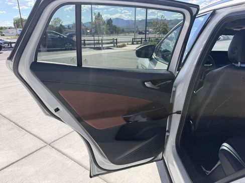 Used 2021 Volkswagen ID.4 Pro S w/ Gradient Package RWD image 14