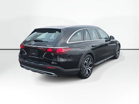 Used 2025 Mercedes-Benz E 450 4MATIC All-Terrain Wagon image 5