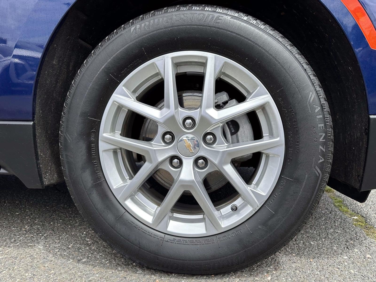 Used 2023 Chevrolet Equinox LT AWD/4WD image 6