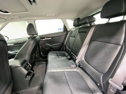 Used 2024 Kia Seltos EX image 23