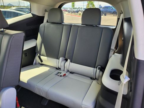 New 2026 Hyundai Ioniq 9 SEL image 12