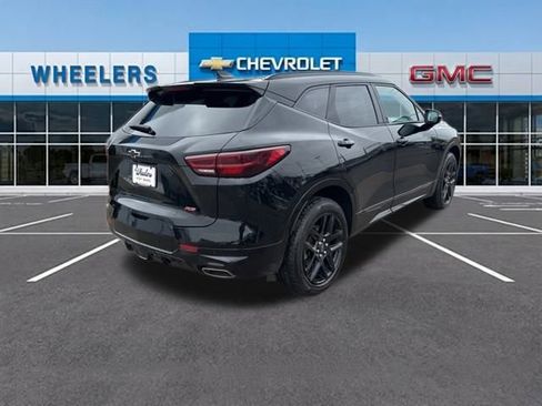 Used 2024 Chevrolet Blazer RS w/ Enhanced Convenience Package image 6
