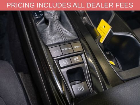 Used 2025 Toyota Camry LE FWD image 16