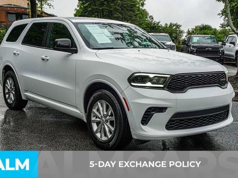Used 2025 Dodge Durango GT RWD image 4