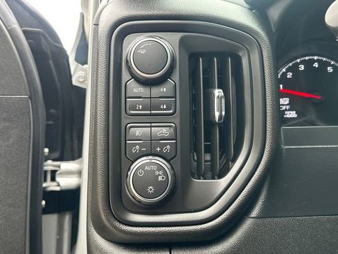 Used 2021 Chevrolet Silverado 1500 Custom Trail Boss w/ LPO, Dark Essentials Package AWD/4WD image 26