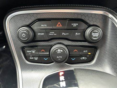 Certified 2018 Dodge Challenger GT image 23